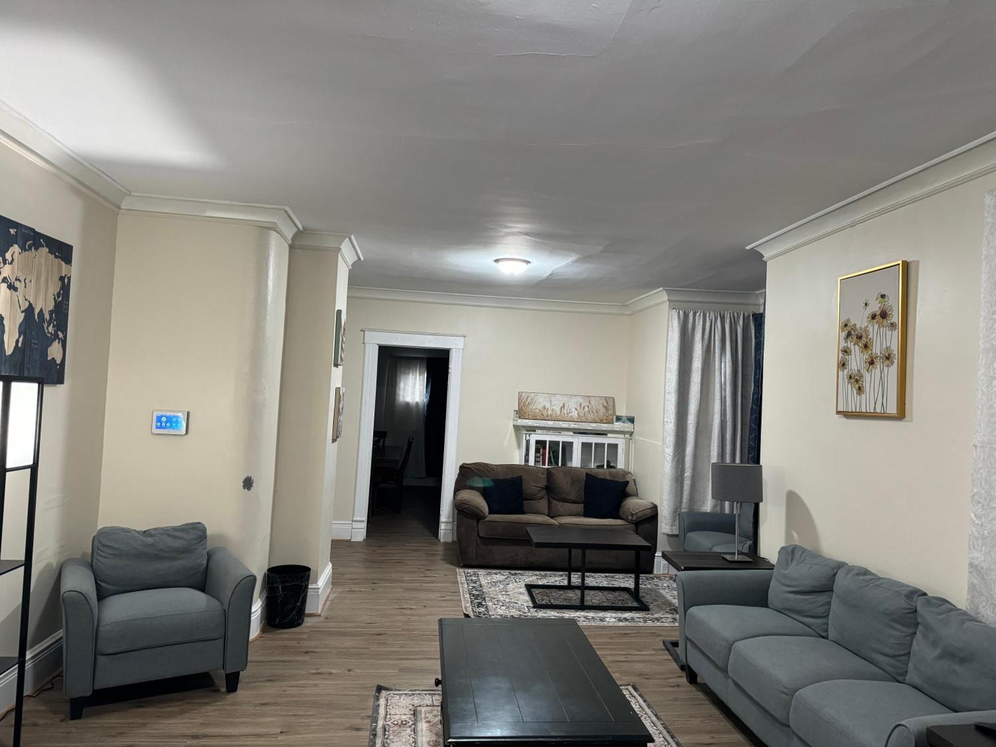 Comfy Getaway, 5 Bed, Sleeps 9, Walk To Falls! Niagara Falls Exterior photo